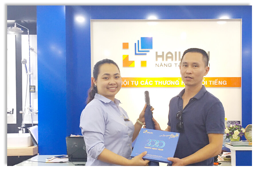 Anh Thắng ở Thanh Trì Hà Nội cũng nhận được 1 ô cán dài khi phát sinh đơn hàng tại Hải Linh